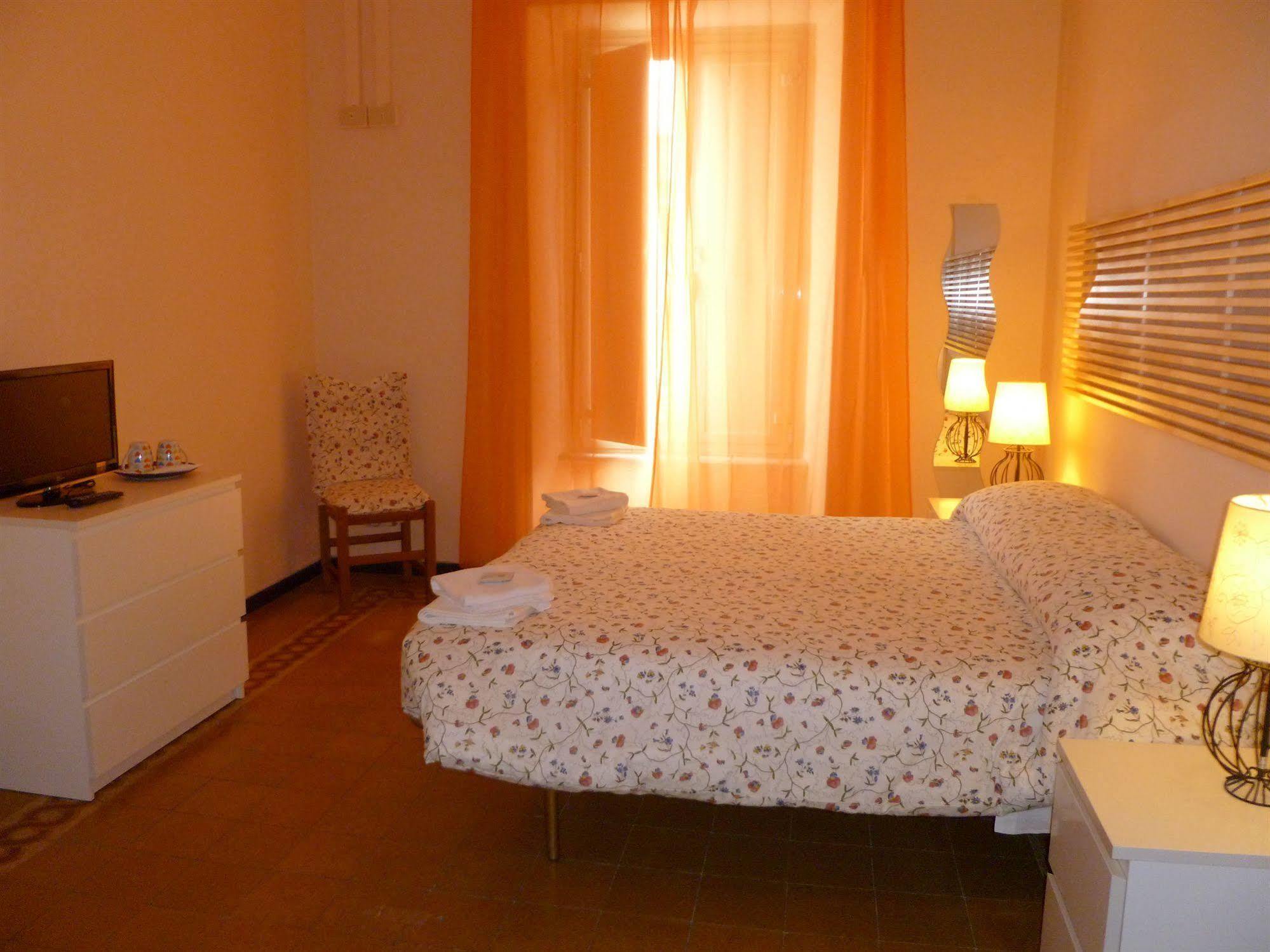 Carlo Alberto House Couette-café Rome